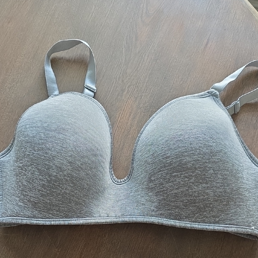 Victoria's Secret Seamless TShirt Gray Women's Bra